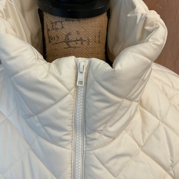 NWT Old Navy Fleece Lined Quilted Puffer Coat Jacket Long Sleeve White spring L - Picture 3 of 16